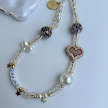 Load image into Gallery viewer, ´LEOPARD PEARLS’ BOOM BESPOKE PHONE BEADS