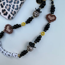 Load image into Gallery viewer, ´LEOPARD SMILE’ BOOM BESPOKE PHONE BEADS