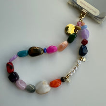 Load image into Gallery viewer, ‘PEBBLE POP’ BOOM BESPOKE PHONE BEADS