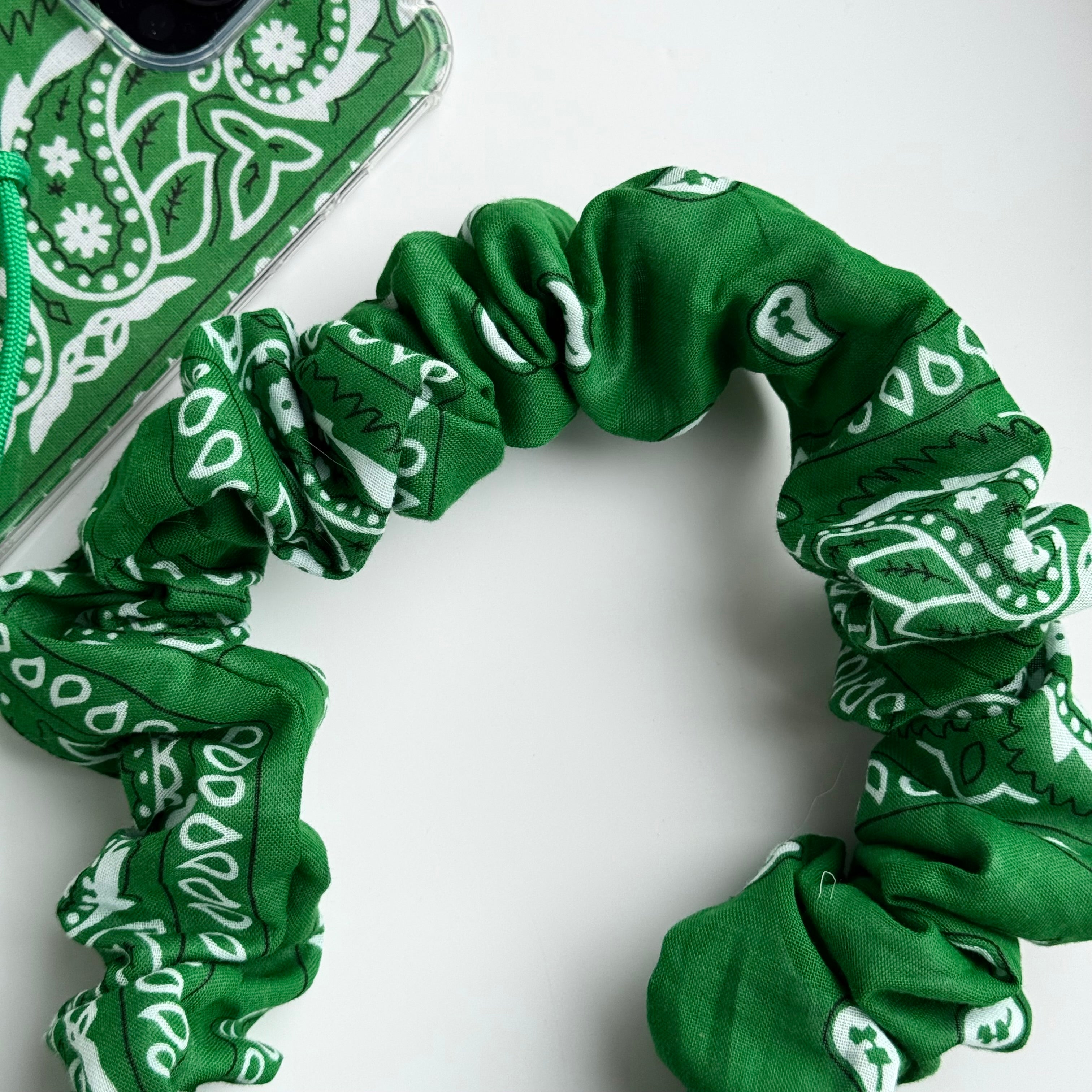 GREEN BANDANA ADJUSTABLE CROSSBODY PHONE STRAP