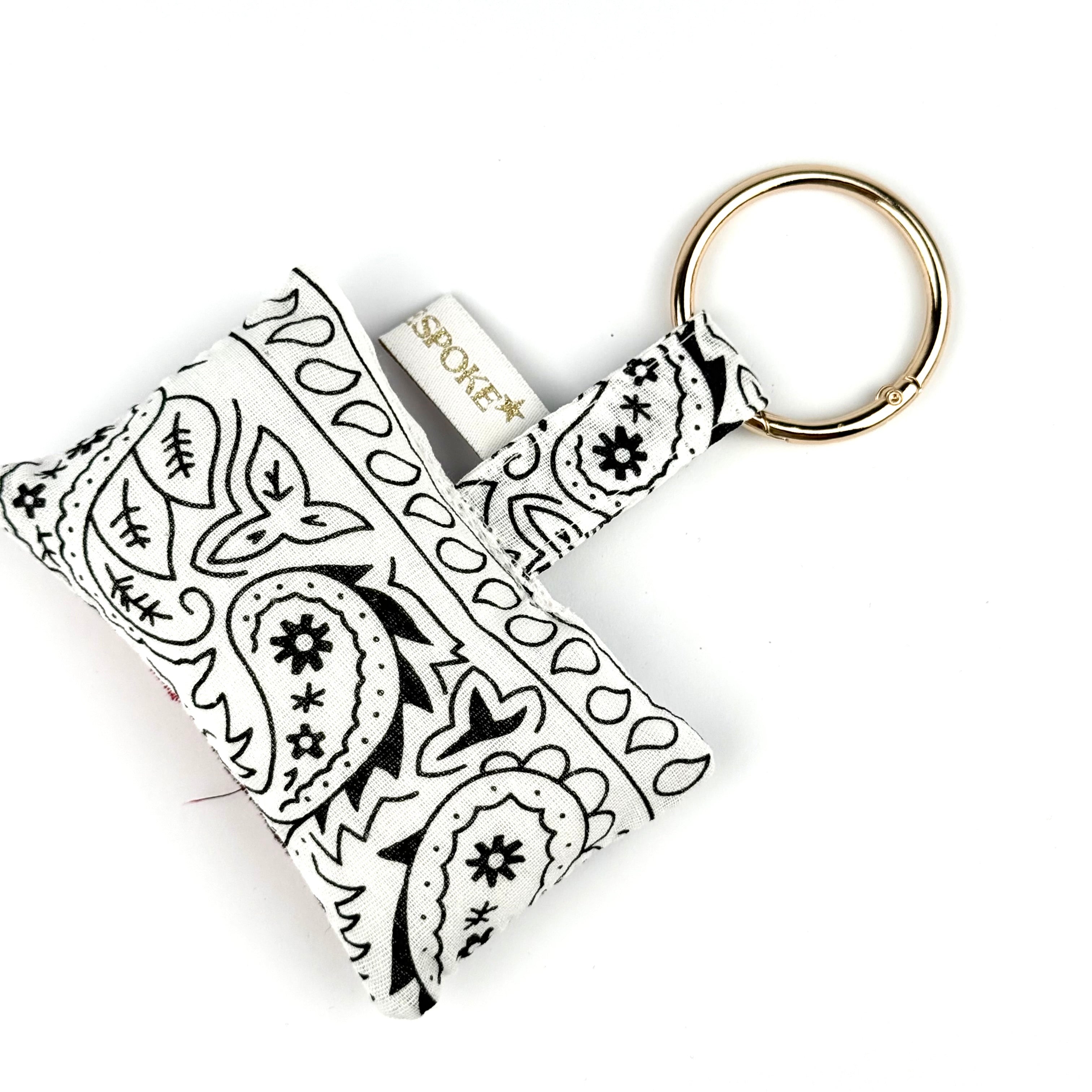 ‘AMERICAN DREAM’ BOOM PUFFY BANDANA AMERICAN FLAG BAG CHARM