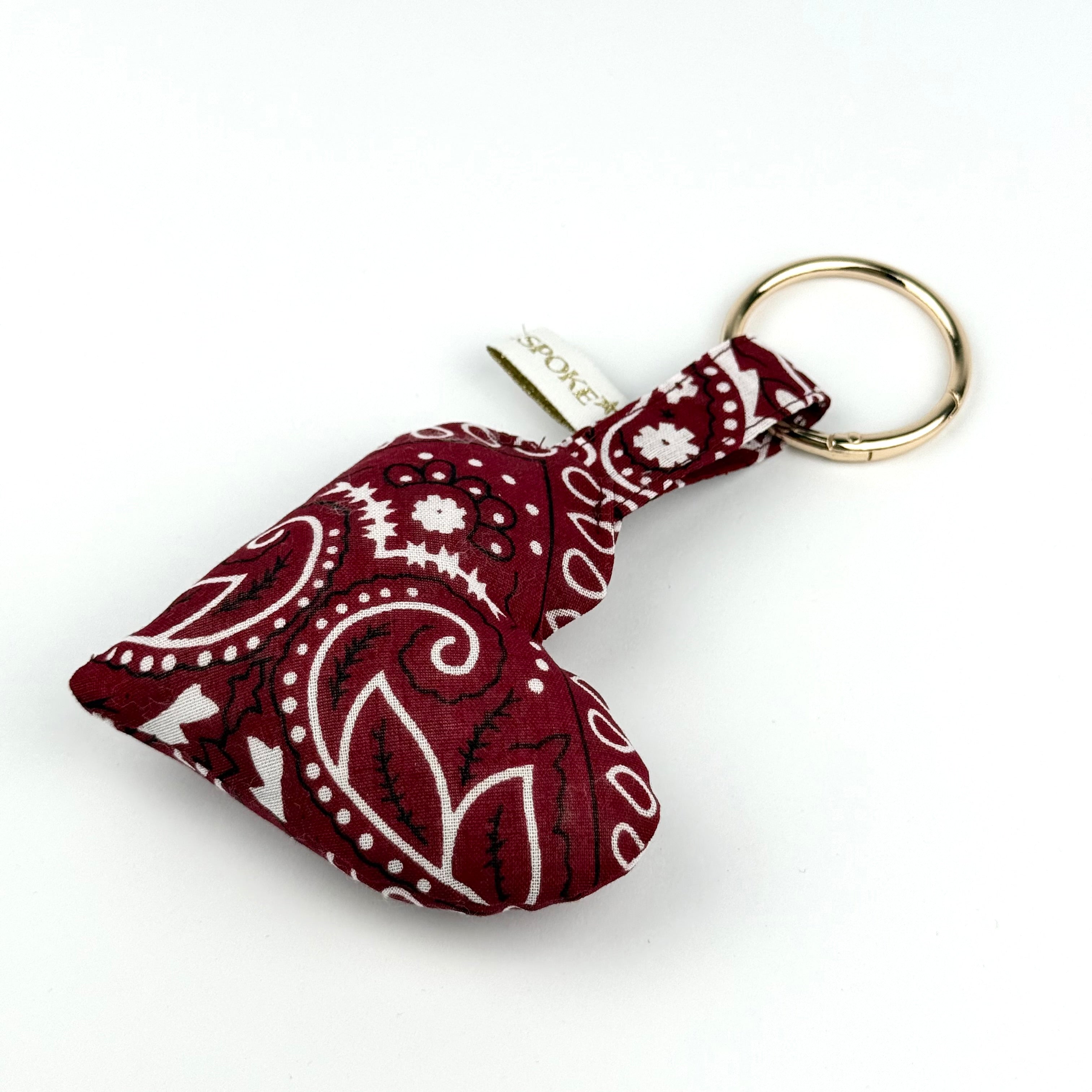 ‘HEART TO HEART’ BURGUNDY BOOM PUFFY BANDANA ALIEN BAG CHARM