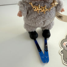 Load image into Gallery viewer, ‘SKIING´ SESAME BEAN BOOM BESPOKE LABUBU NEUTRAL PACK