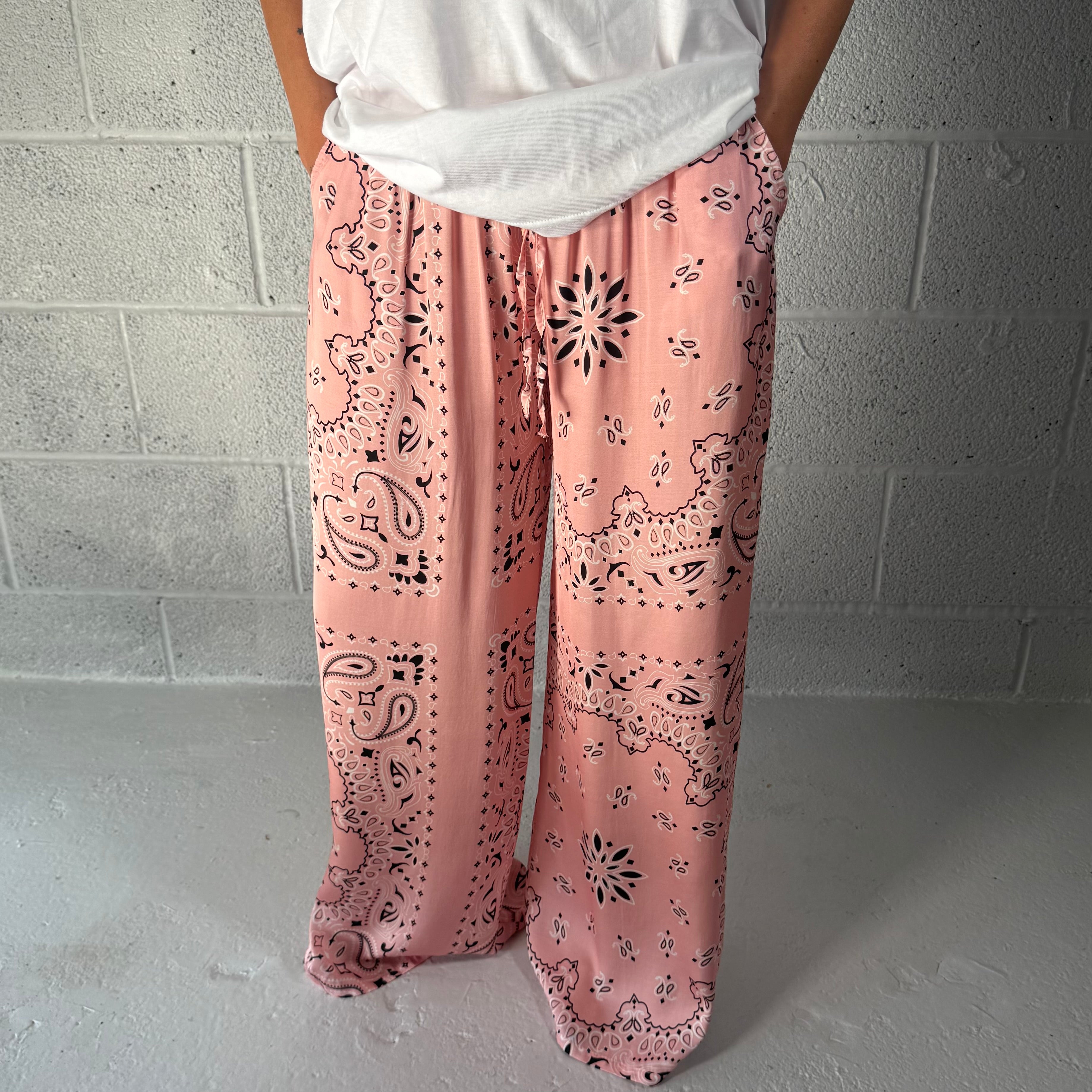 ‘ROSÉ’ PINK BANDANA SILK TROUSERS CO-ORD