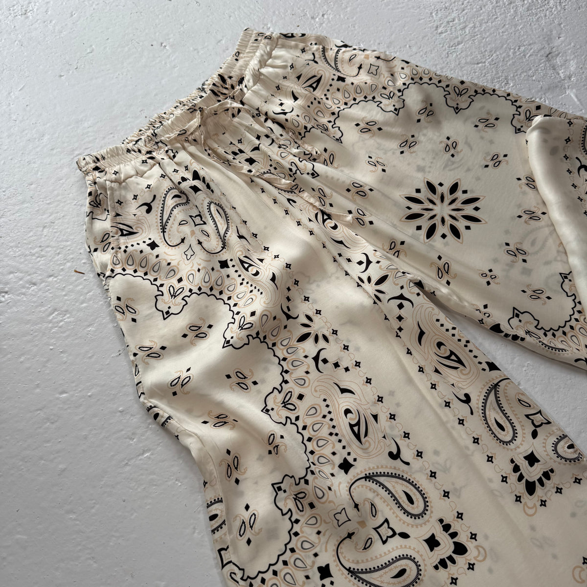 ‘COCONUT’ CREAM BANDANA SILK TROUSERS CO-ORD