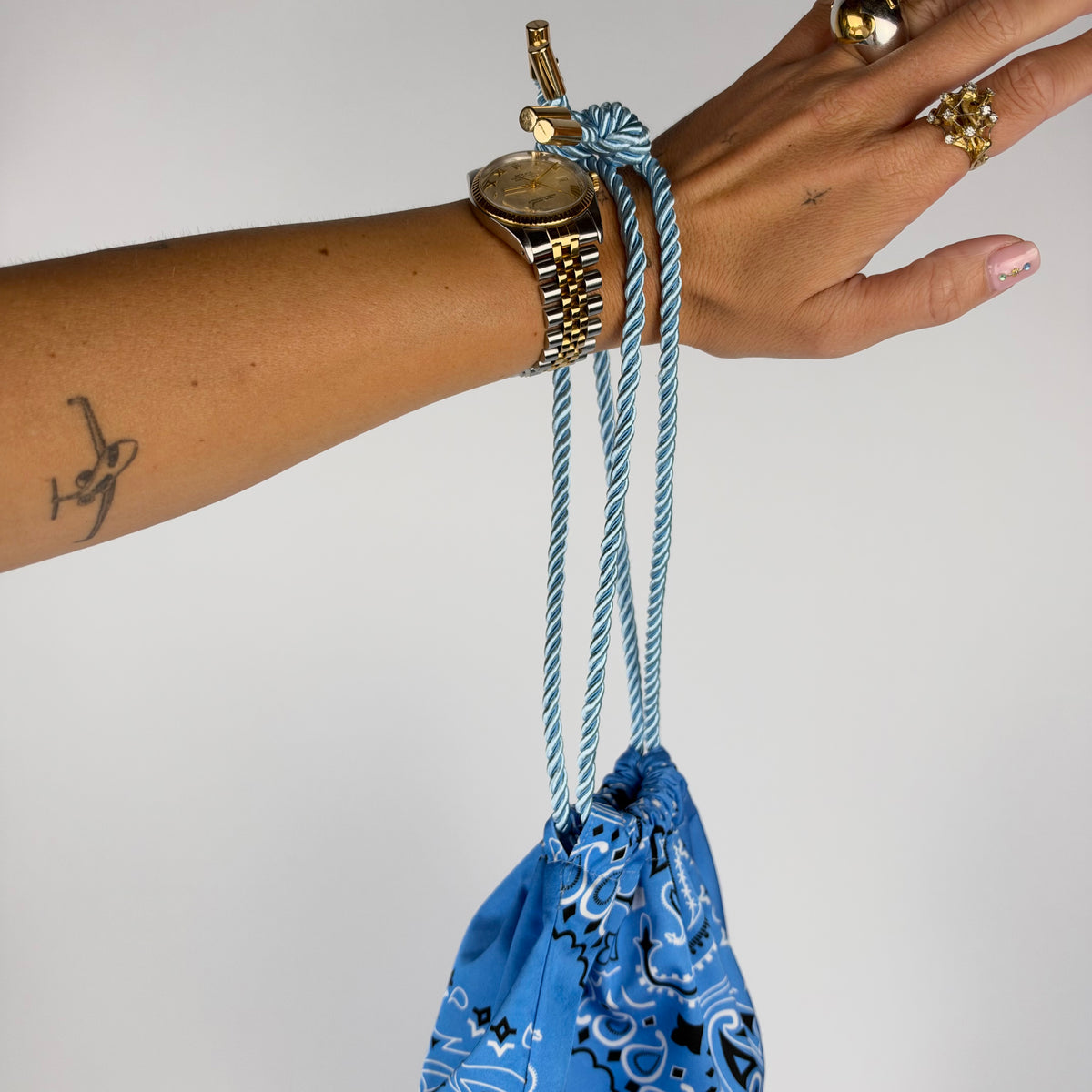 THE NANAN BLUE FRINGE POUCH BAG