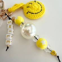 Load image into Gallery viewer, PEARLY WHITES SMILEY BOOM BESPOKE BAG CHARM/KEYRING
