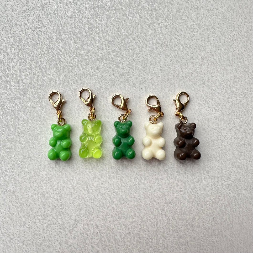 SET OF 5 ´GREEN’ GUMMY BEAR CHARMS BY BOOM BESPOKE