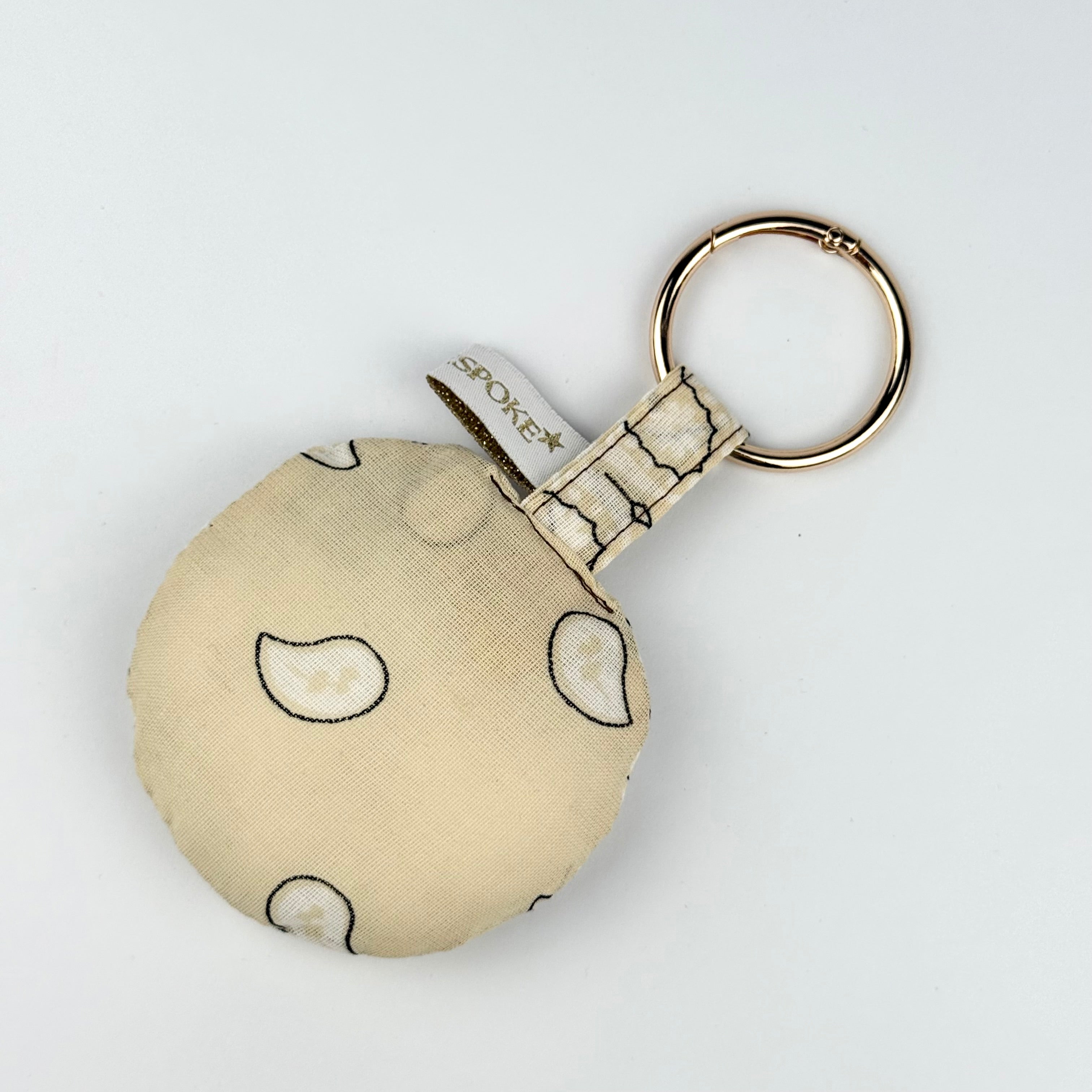 ´MADE YOU SMILE’ CREAM BOOM PUFFY BANDANA SMILEY FACE BAG CHARM