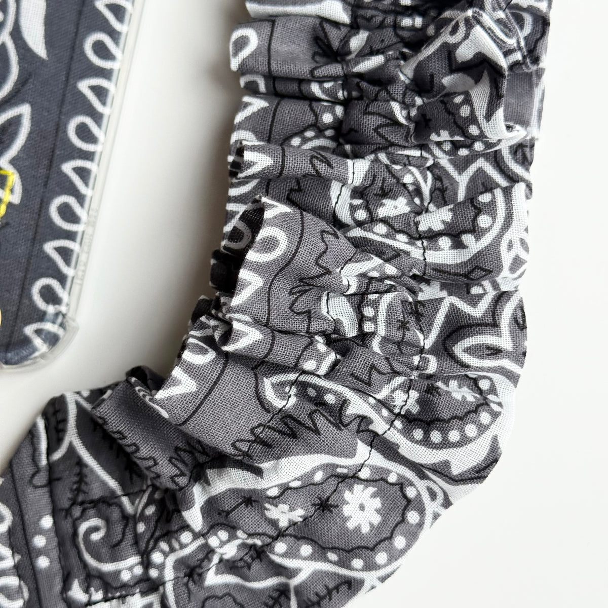 CHARCOAL GREY RUFFLE BANDANA WRISTLET  PHONE STRAP