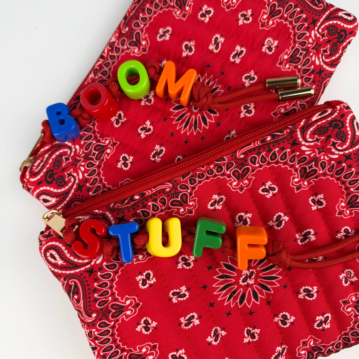 RED BESPOKE CHUNKY LETTER BEAD BANDANA ZIP POUCH