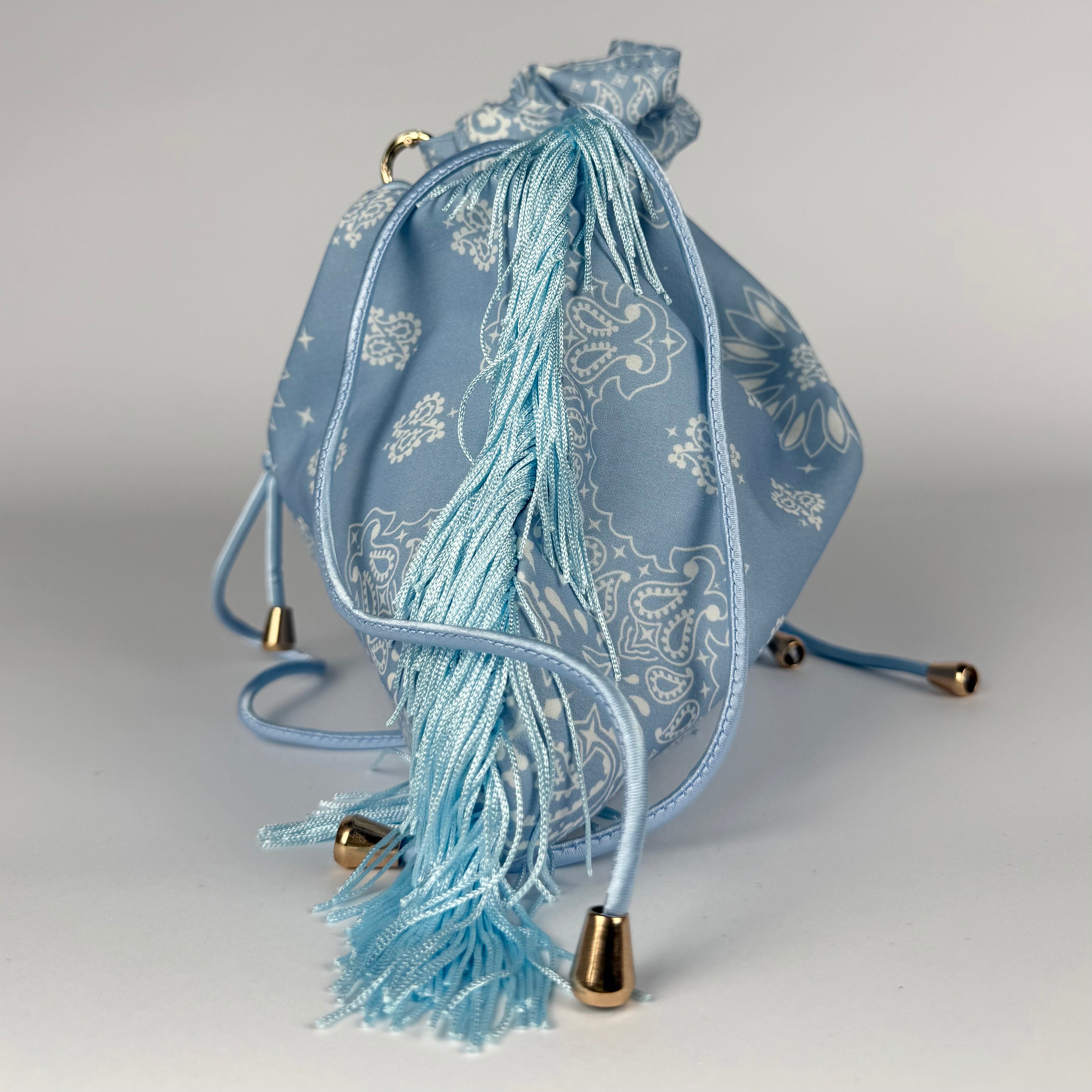 'DIAMOND' BLUE BANDANA POUCH BAG