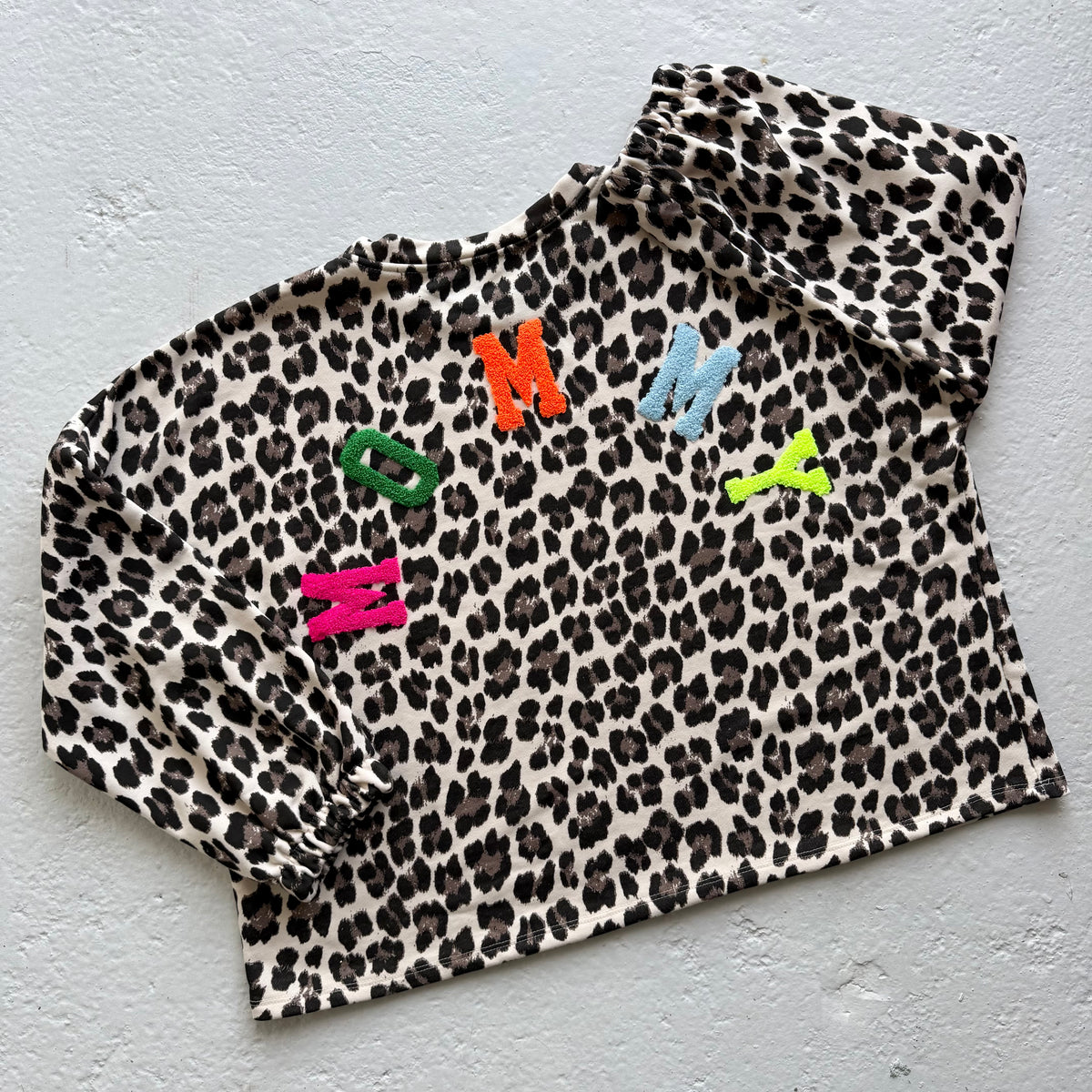 ‘MOMMY’ LEOPARD COTTON SWEATSHIRT