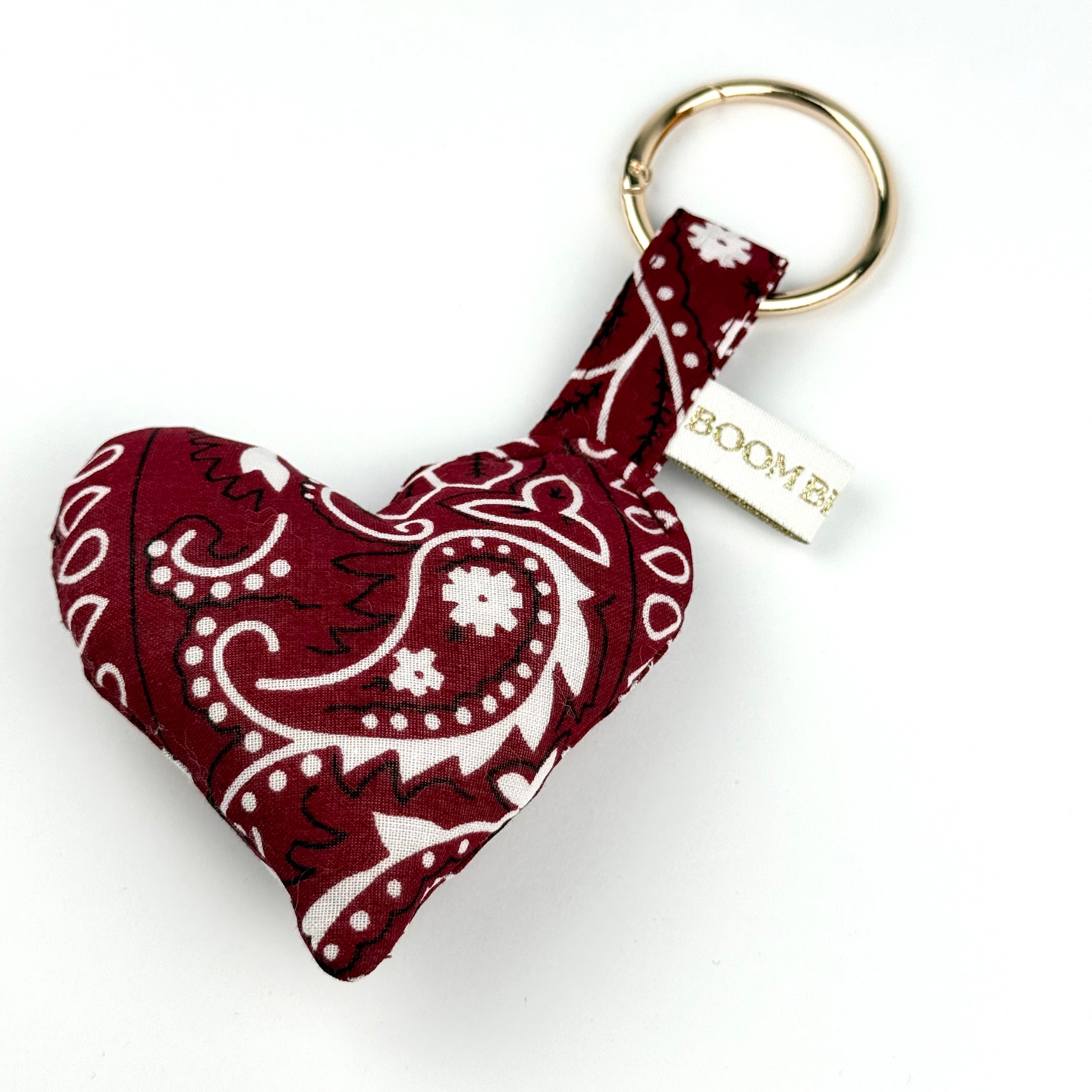 ‘HEART TO HEART’ BURGUNDY BOOM PUFFY BANDANA ALIEN BAG CHARM