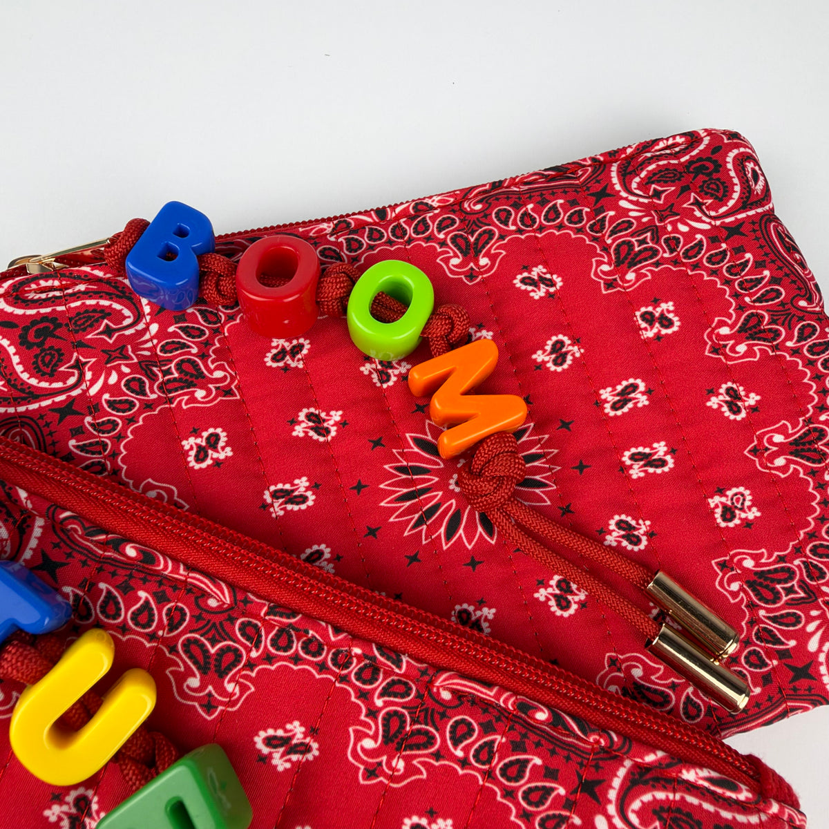 RED BESPOKE CHUNKY LETTER BEAD BANDANA ZIP POUCH