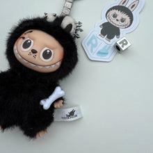 Load image into Gallery viewer, ‘HALLOWEEN CAT’ ‘R’ PIN FOR LOVE (MINI) BOOM BESPOKE LABUBU
