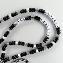Load image into Gallery viewer, ´BOOMONO’ BLACK &amp; WHITE ADJUSTABLE CROSSBODY PHONE STRAP
