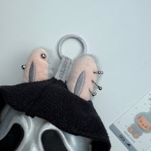 Load image into Gallery viewer, ‘SCREAM’ HEHE BOOM BESPOKE LABUBU
