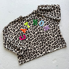 Load image into Gallery viewer, ‘CAT MOM’ LEOPARD COTTON SWEATSHIRT
