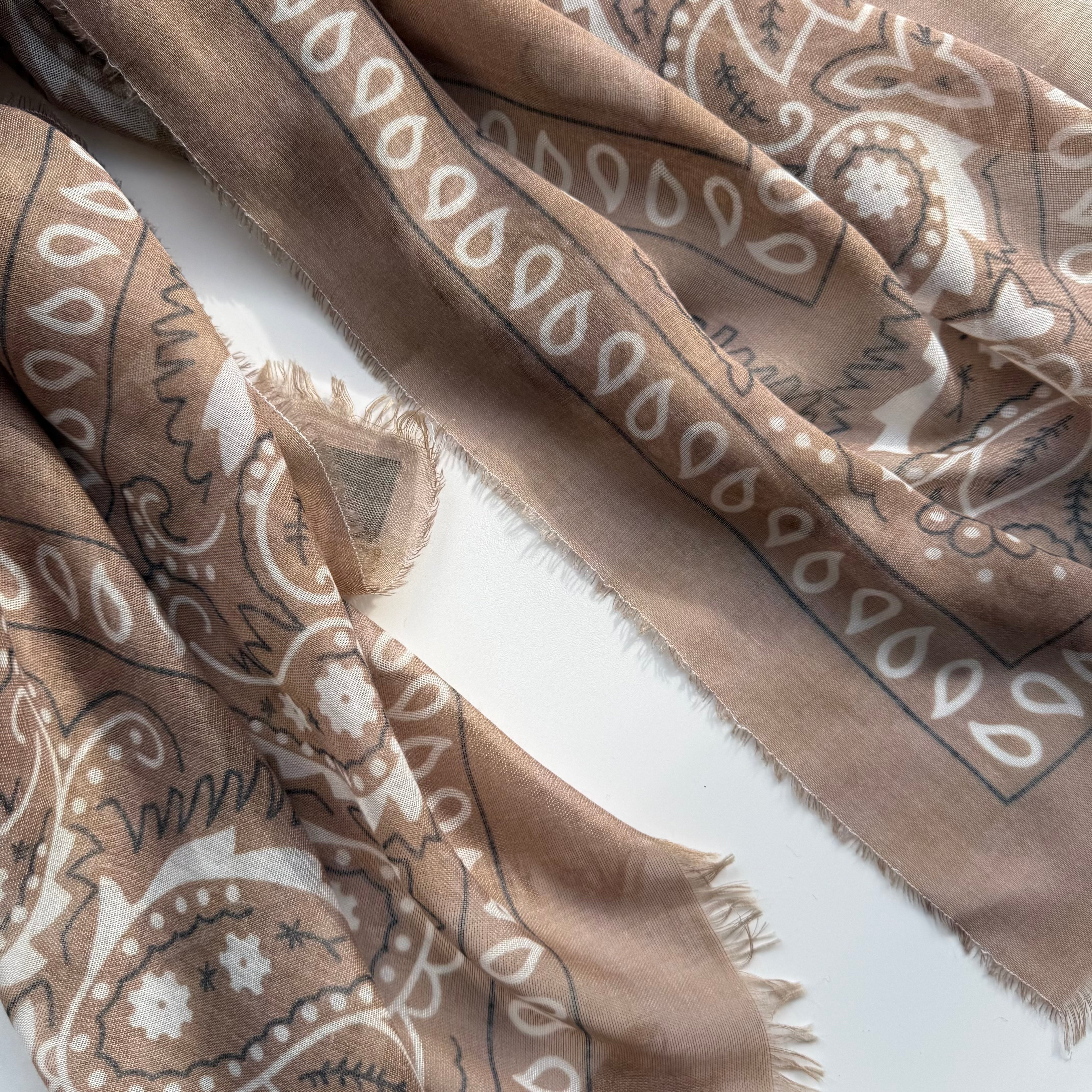 ‘TOFFEE’ TAN THE MULTIWAY SQUARE BANDANA SCARF