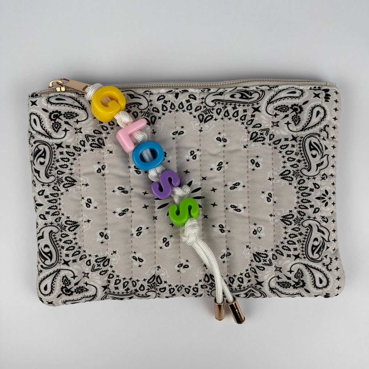 CREAM BESPOKE CHUNKY LETTER BEAD BANDANA ZIP POUCH