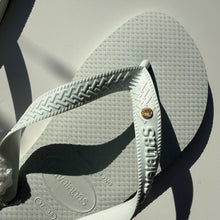 Load image into Gallery viewer, ‘BRIDE’ WHITE LACE HAVAIANAS TOP FLIP FLOPS BY BOOM BESPOKE
