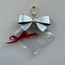 Load image into Gallery viewer, ‘TINSEL’ SILVER BOOM BOW LEATHER KEYRING BAG CHARM
