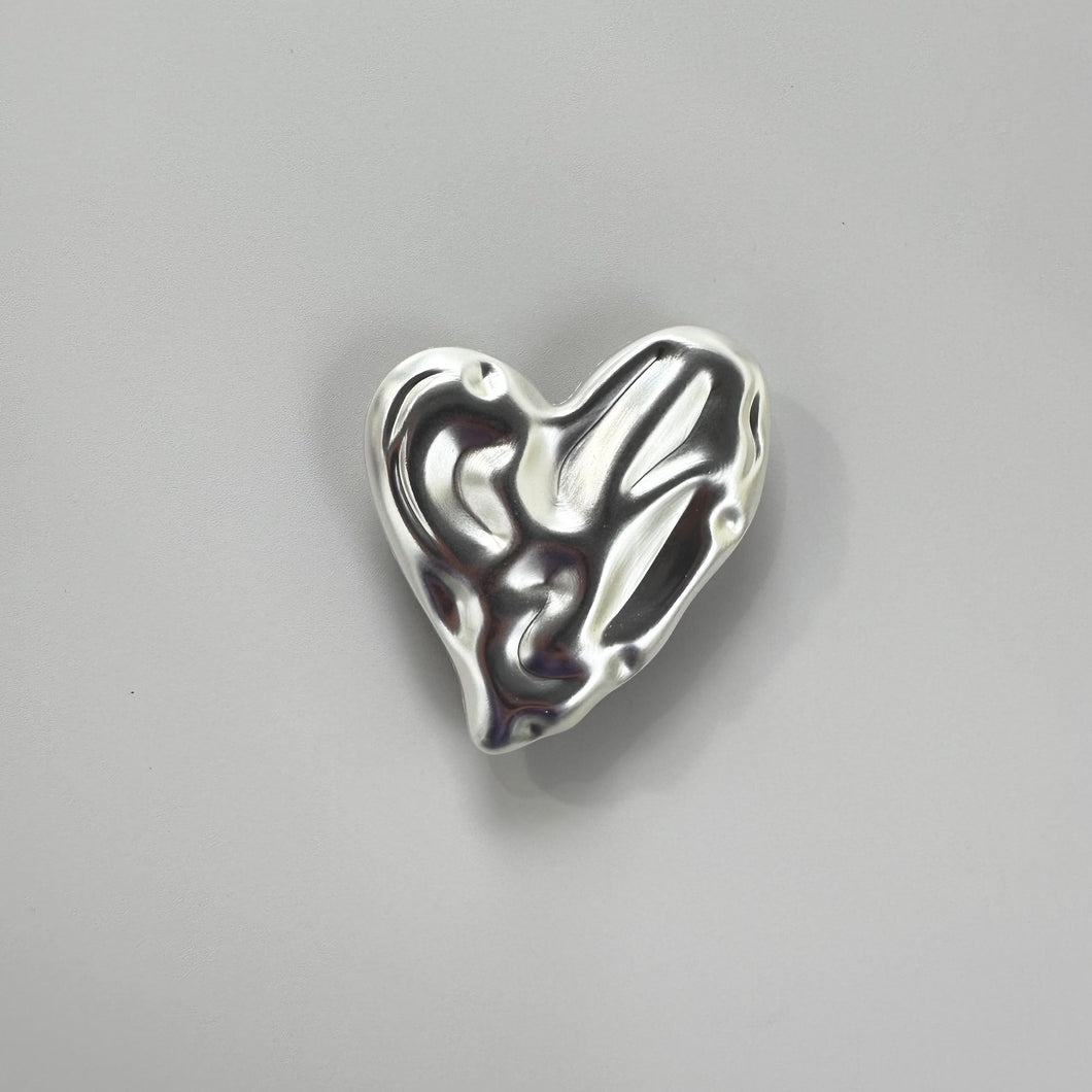 SILVER METAL HEART PHONE STICKER