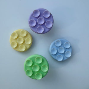 CIRCLE SUCTION PAD PHONE STICKER