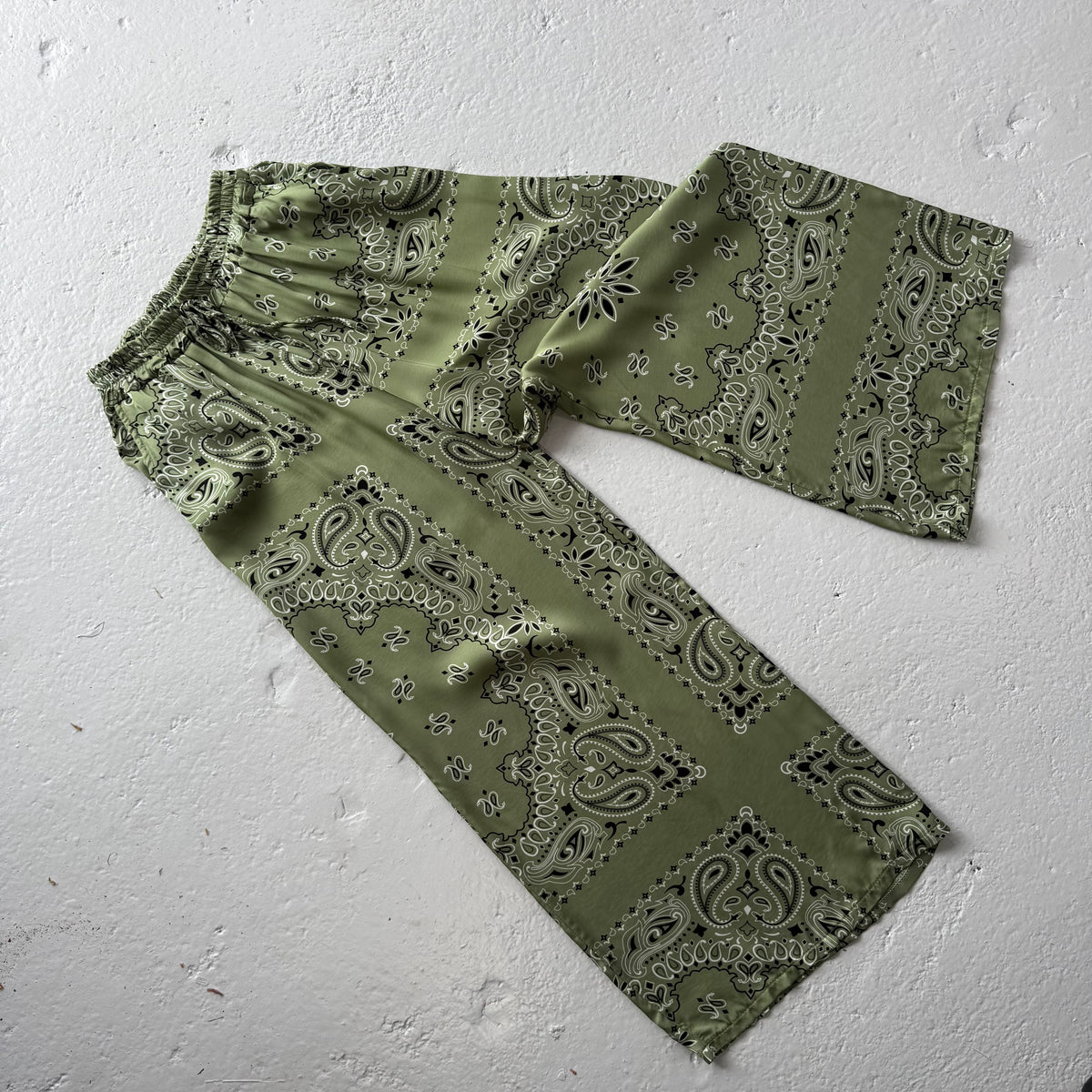 ‘ALOE’ GREEN BANDANA SILK TROUSERS CO-ORD