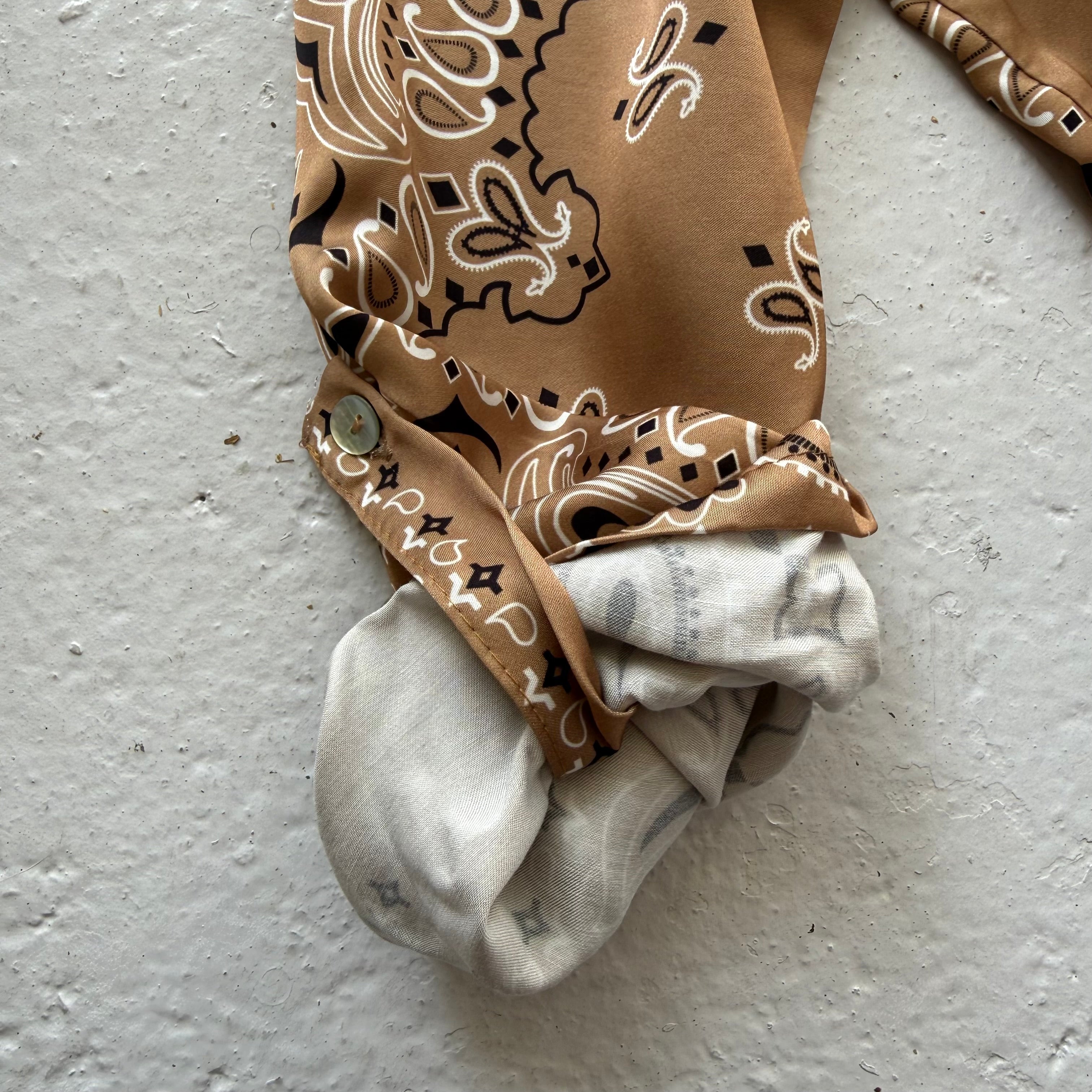 ‘ICED LATTE’ BEIGE BANDANA SILK MAXI SHIRT DRESS
