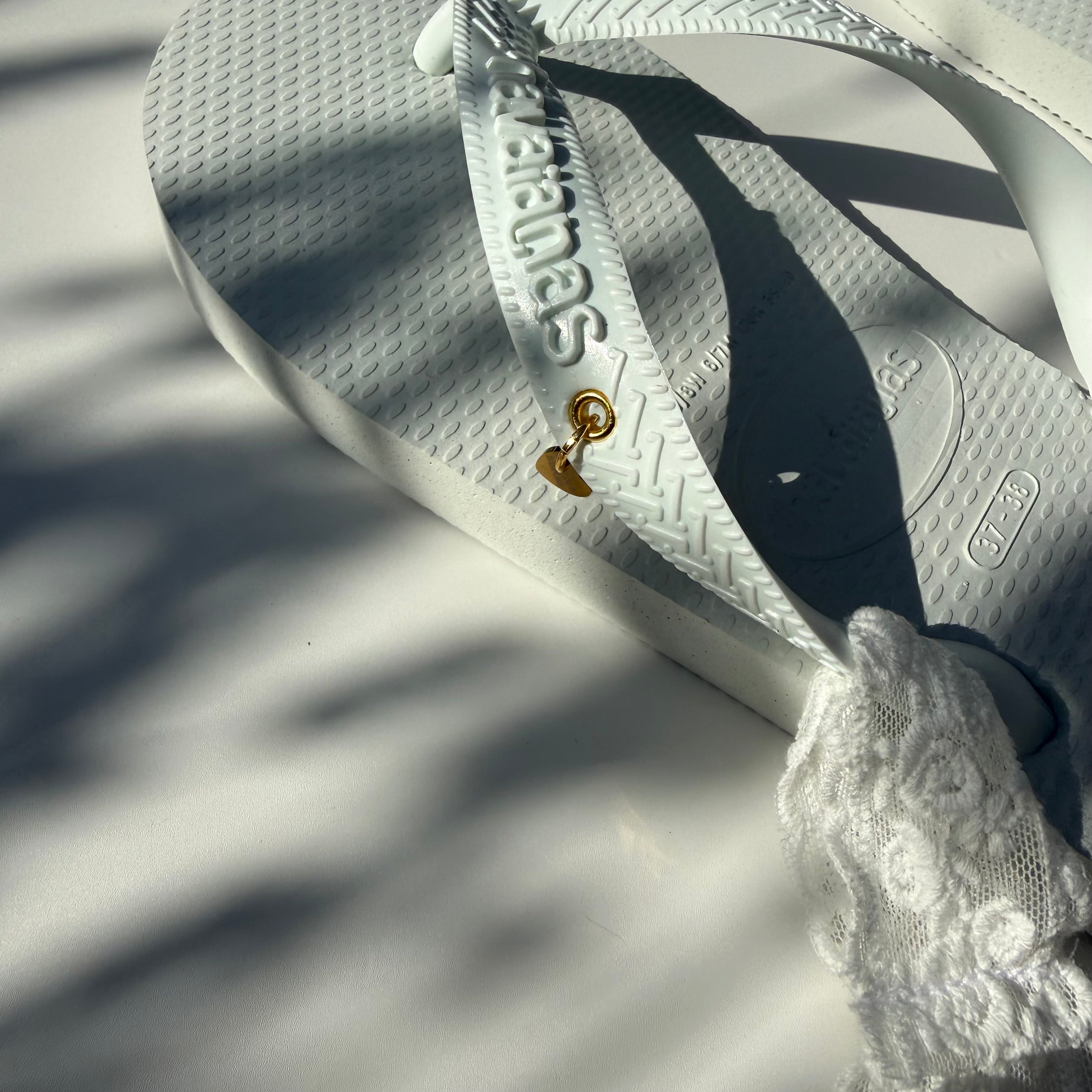‘BRIDE’ WHITE LACE HAVAIANAS TOP FLIP FLOPS BY BOOM BESPOKE