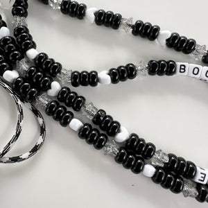 ´BOOMONO’ BLACK & WHITE ADJUSTABLE CROSSBODY PHONE STRAP
