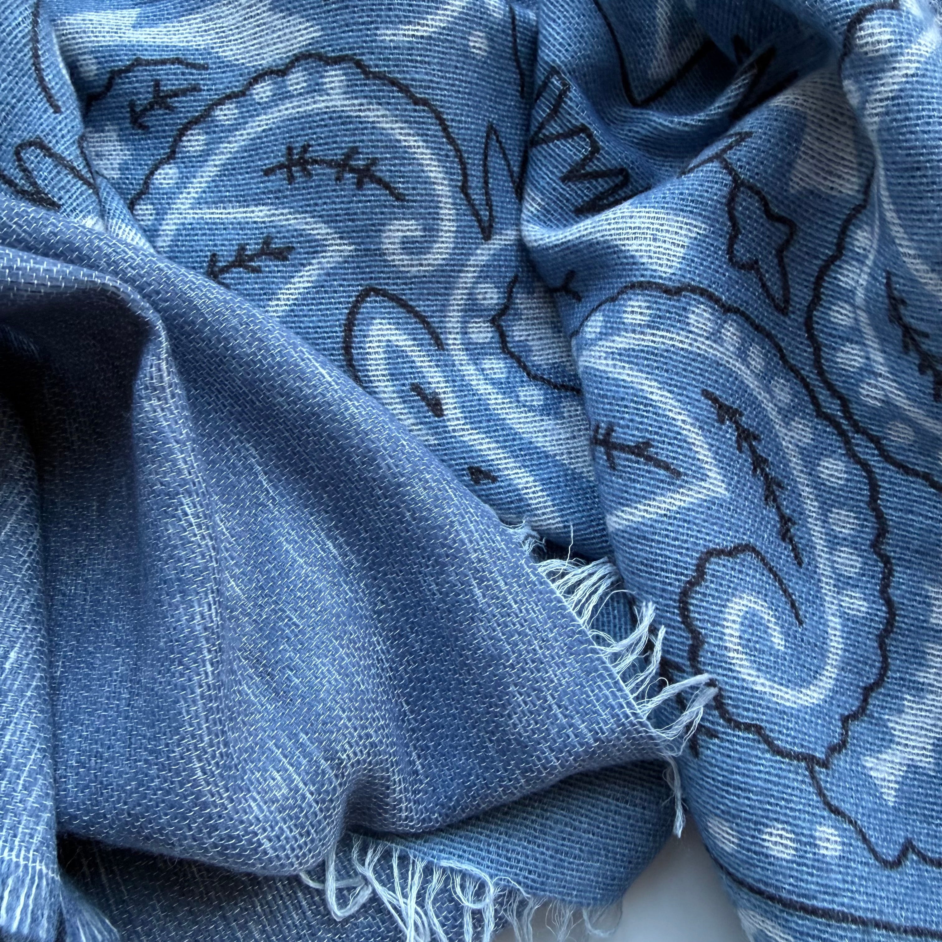‘FORGET ME NOT’ BLUE FINE KNIT BANDANA LARGE SCARF