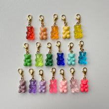 Load image into Gallery viewer, SET OF 18 ´BOOMBOW’ GUMMY BEAR CHARMS BY BOOM BESPOKE
