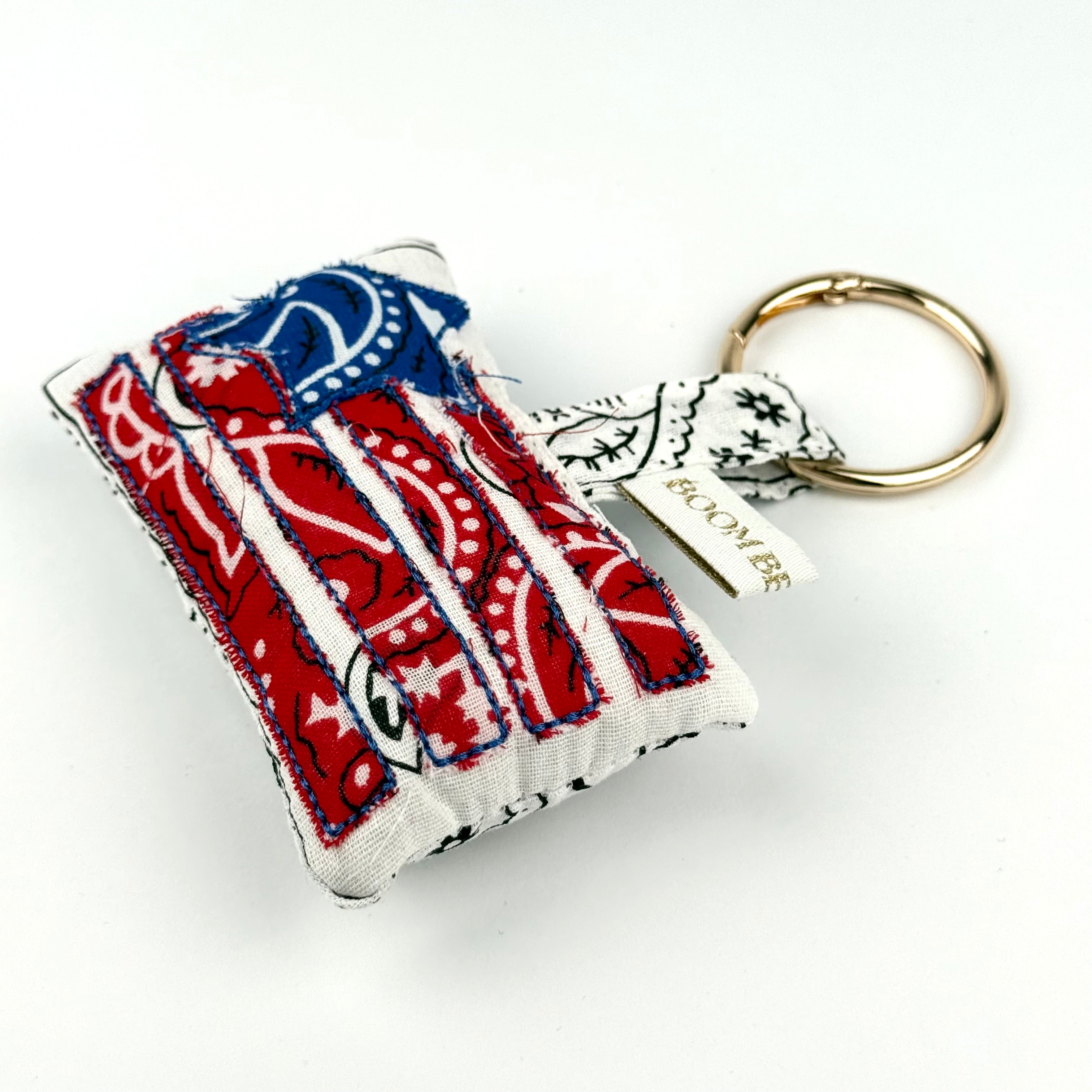 ‘AMERICAN DREAM’ BOOM PUFFY BANDANA AMERICAN FLAG BAG CHARM