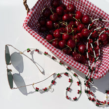 Load image into Gallery viewer, CERISE SUNGLASSES CHAIN

