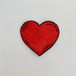 RED GLITTER "HEART GOES BOOM" TRAINER TAG